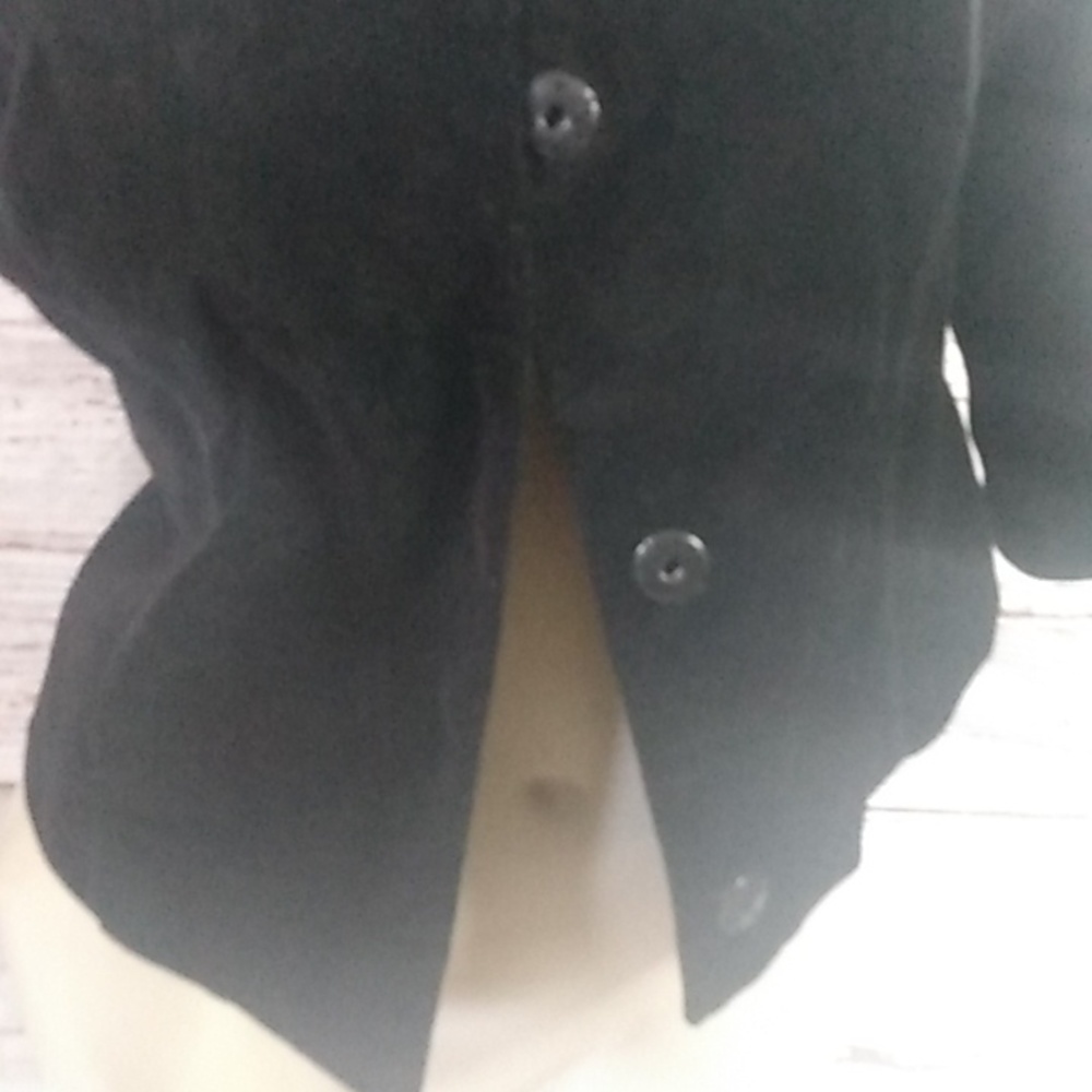 Formal button down cover - Picture 3 of 11